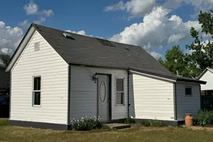 404 Wilson Ave SE, Bemidji, MN 56601 - Photo 1