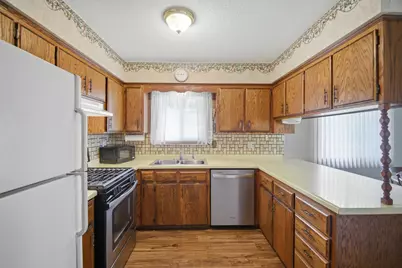 1912 7th Avenue NE, Owatonna, MN 55060 - Photo 8