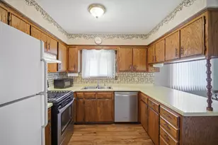 1912 7th Ave NE, Owatonna, MN 55060 - Photo 8