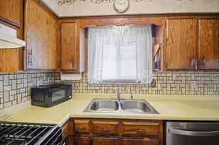 1912 7th Ave NE, Owatonna, MN 55060 - Photo 10