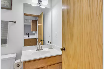 1257 Birch Court #7, White Bear Lake, MN 55110 - Photo 10