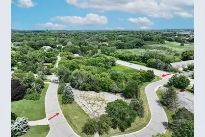 13901 St Andrews Drive, Eden Prairie, MN 55344 - Photo 2