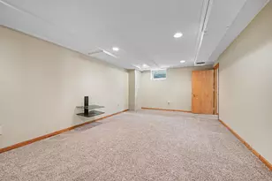 1450 Fremont Ave, Saint Paul, MN 55106 - Photo 20