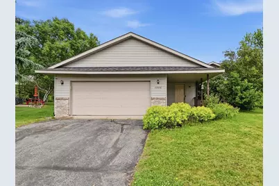 1406 Summit Avenue N, Sauk Rapids, MN 56379 - Photo 1