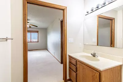 710 S 10th Street, Bird Island, MN 55310 - Photo 22