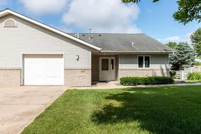 710 S 10th Street, Bird Island, MN 55310 - Photo 28