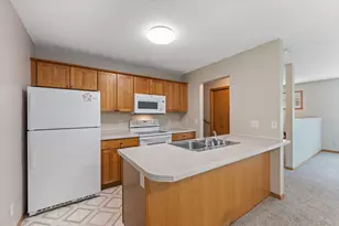 1380 Silver Lake Rd NW, New Brighton, MN 55112 - Photo 8