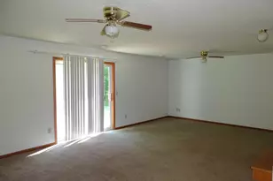 186 Country Ln, Durand, WI 54736 - Photo 16