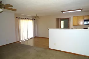186 Country Ln, Durand, WI 54736 - Photo 10