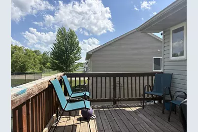 221 Florence Avenue S, Annandale, MN 55302 - Photo 8