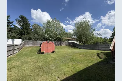 221 Florence Avenue S, Annandale, MN 55302 - Photo 4