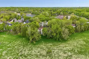 17721 Southridge Ct, Minnetonka, MN 55345 - Photo 40