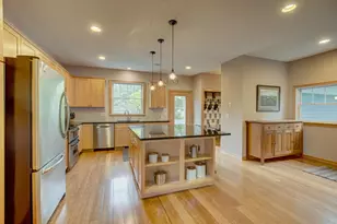 316 Country Rd, Stillwater, MN 55082 - Photo 8