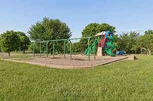3320 Louisiana Ave S, Saint Louis Park, MN 55426 - Photo 32