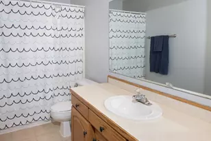 3228 36th Ave S, Fargo, ND 58104 - Photo 30