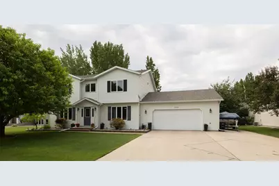 3228 36th Avenue S, Fargo, ND 58104 - Photo 4