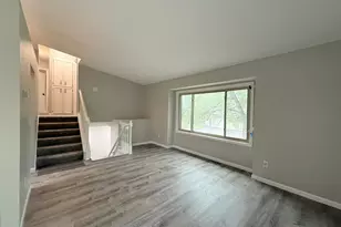 48 Maple Island Rd, Burnsville, MN 55306 - Photo 4