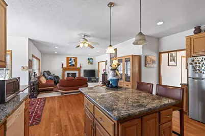 9727 Linden Avenue N, Brooklyn Park, MN 55443 - Photo 20