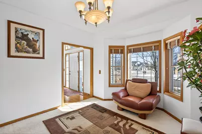 9727 Linden Avenue N, Brooklyn Park, MN 55443 - Photo 10