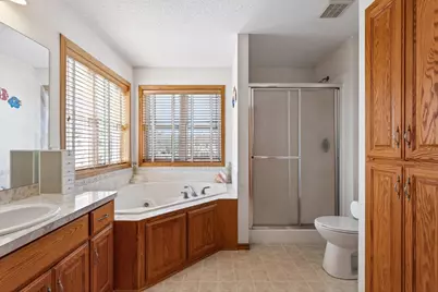 9727 Linden Avenue N, Brooklyn Park, MN 55443 - Photo 30