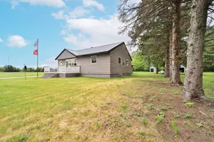 919 Pine Grove Rd, Staples, MN 56479 - Photo 30