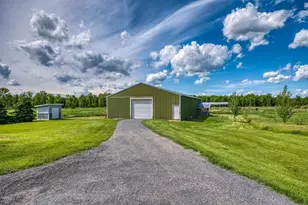 2589 Lindgren Rd NE, Bemidji, MN 56601 - Photo 4