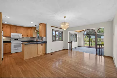2352 Sioux Court, New Brighton, MN 55112 - Photo 8