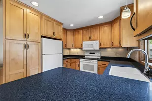 2352 Sioux Ct, New Brighton, MN 55112 - Photo 10