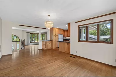 2352 Sioux Court, New Brighton, MN 55112 - Photo 12