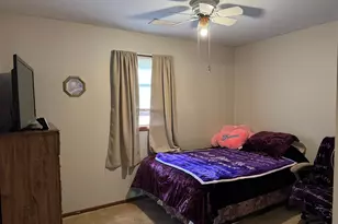 412 1st St NE, Menahga, MN 56464 - Photo 2