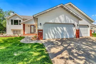 1701 33 1/2 Street S, Moorhead, MN 56560 - Photo 1