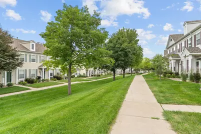 713 Cobblestone Way, Shakopee, MN 55379 - Photo 6