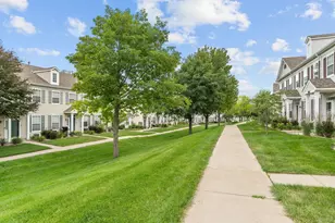 713 Cobblestone Way, Shakopee, MN 55379 - Photo 6