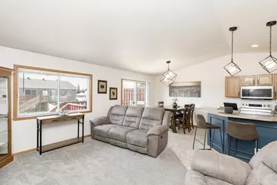 5242 49th Avenue S, Fargo, ND 58104 - Photo 10