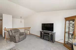 5242 49th Ave S, Fargo, ND 58104 - Photo 8