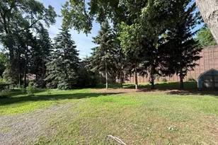 954 109th Ave NW, Coon Rapids, MN 55448 - Photo 4