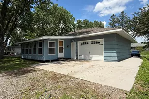 954 109th Ave NW, Coon Rapids, MN 55448 - Photo 2
