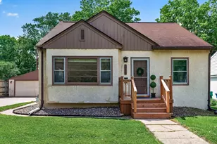 3255 Drew Ave N, Robbinsdale, MN 55422 - Photo 1