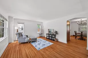 3255 Drew Ave N, Robbinsdale, MN 55422 - Photo 2