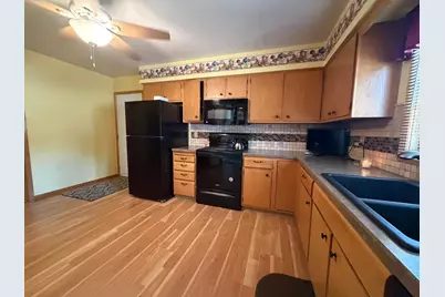 401 W Crawford Street, Luverne, MN 56156 - Photo 14