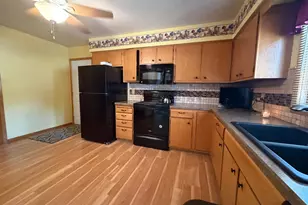 401 W Crawford St, Luverne, MN 56156 - Photo 14