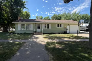 401 W Crawford St, Luverne, MN 56156 - Photo 1