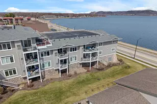 1215 N Lakeshore Dr, Lake City, MN 55041 - Photo 1