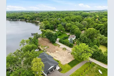1184 Edgewater Avenue, Arden Hills, MN 55112 - Photo 4