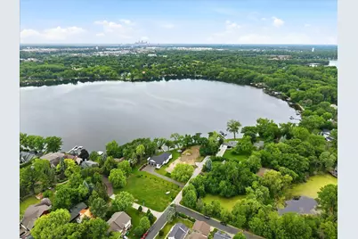 1184 Edgewater Avenue, Arden Hills, MN 55112 - Photo 12