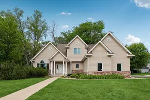 17123 Jonathan Ct, Lakeville, MN 55044 - Photo 1