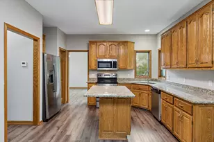 17123 Jonathan Ct, Lakeville, MN 55044 - Photo 14