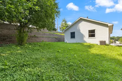 1320 Wilson Avenue, Saint Paul, MN 55106 - Photo 10