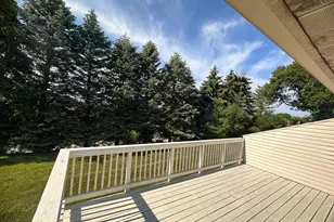1113 E 145th St, Burnsville, MN 55337 - Photo 22