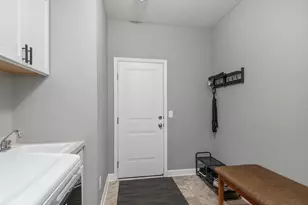 101 Parkview Ln, Cologne, MN 55322 - Photo 22